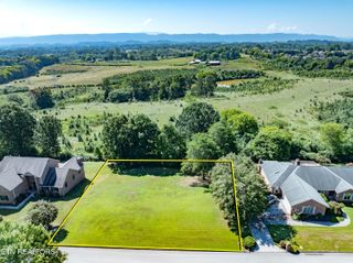 820 Royal View Drive, Maryville, TN 37801