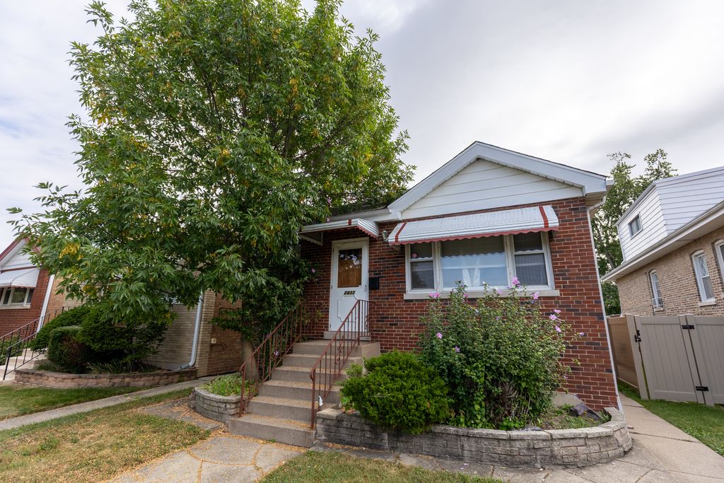 2433 S Keystone Avenue, North Riverside, IL 60546 — exterior