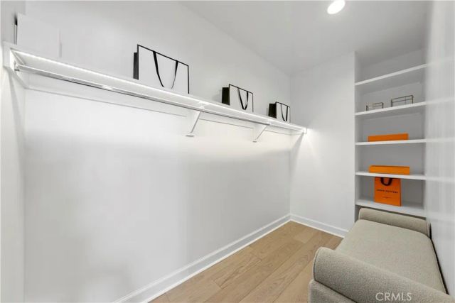 900 W Olympic Blvd 46C, Los Angeles, CA 90015