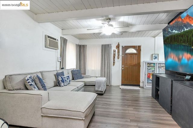 46 Beach Dr, Bay Point, CA 94565