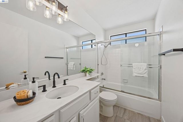 1465 Cortez Ct, Walnut Creek, CA 94598