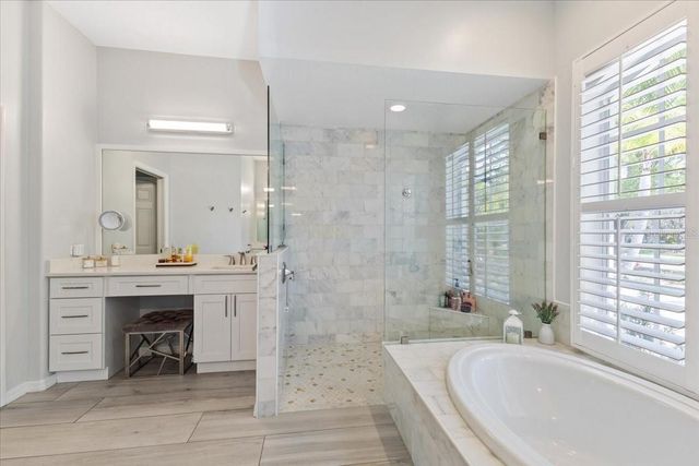 13105 PEREGRIN CIRCLE, Bradenton, FL 34212