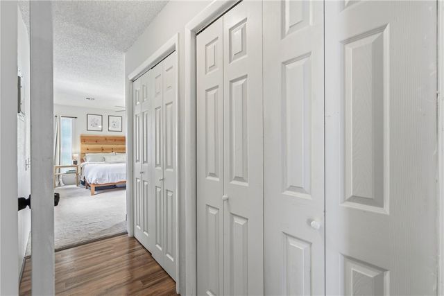 215 E Granite Street, Siloam Springs, AR 72761