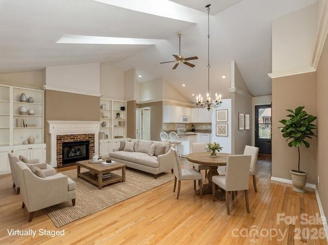 1109 Citation Circle, Hendersonville, NC 28739