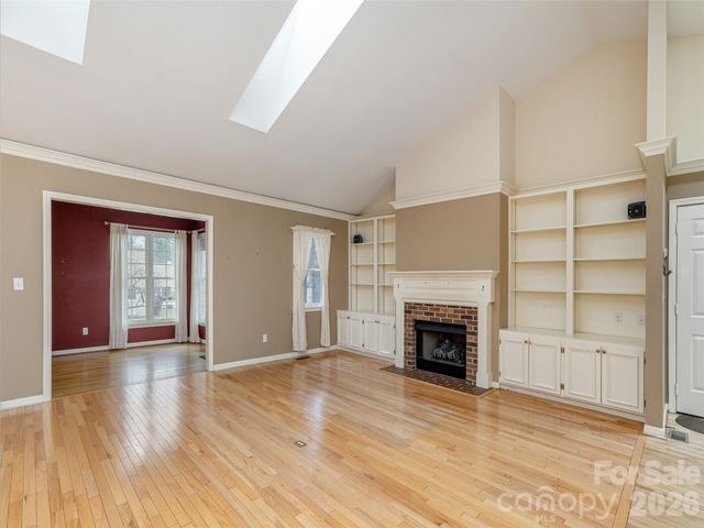 1109 Citation Circle, Hendersonville, NC 28739