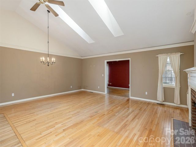 1109 Citation Circle, Hendersonville, NC 28739