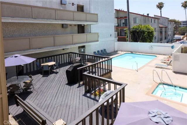 3565 Linden, Long Beach, CA 90807