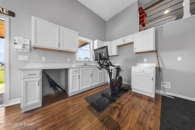285 Easton Ln, Bloomfield, KY 40008