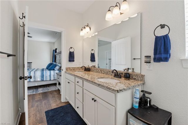 33134 Pebble Brook DR, Franklin, VA 23851