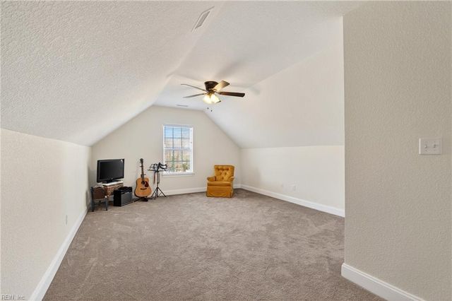 33134 Pebble Brook DR, Franklin, VA 23851