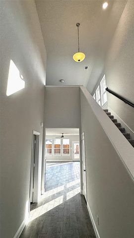 1204 Sydney Lane, Seagoville, TX 75159