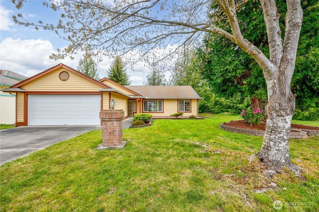 40 Liberty Way, Sequim, WA 98382
