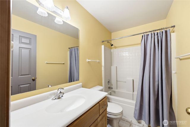 40 Liberty Way, Sequim, WA 98382