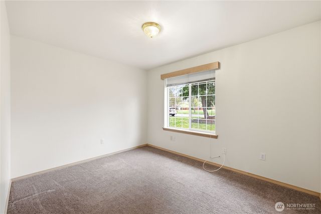 40 Liberty Way, Sequim, WA 98382