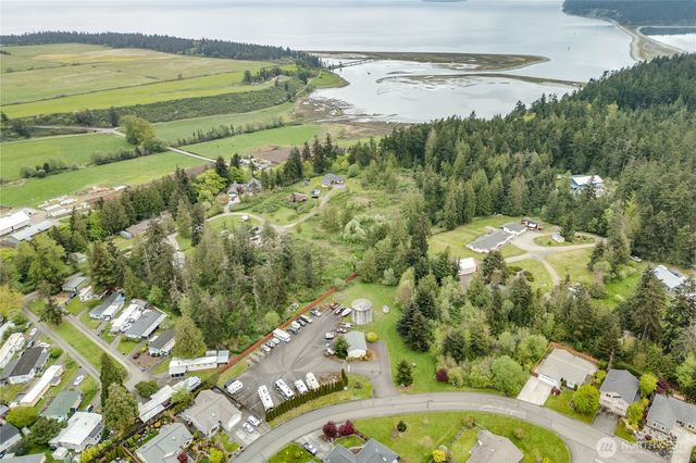 40 Liberty Way, Sequim, WA 98382