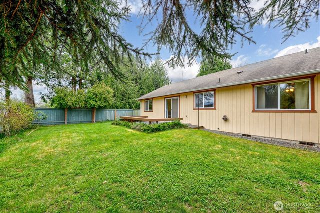 40 Liberty Way, Sequim, WA 98382