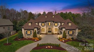 7900 Skye Lochs Drive, Waxhaw, NC 28173