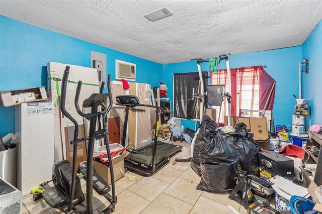 2109 N Rose Park Avenue, Sulphur, LA 70663