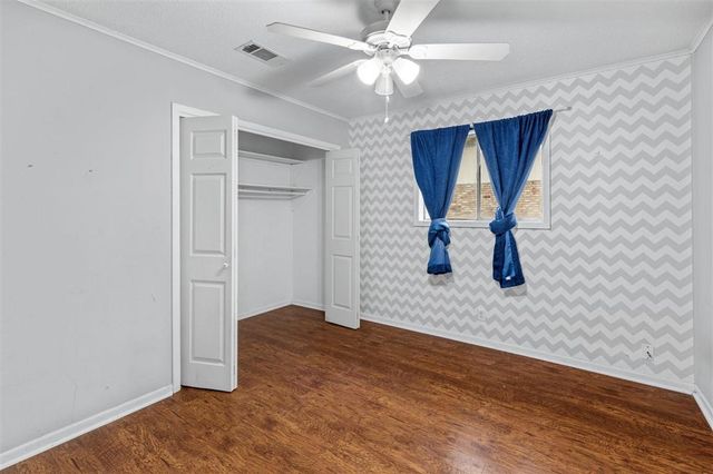 2109 N Rose Park Avenue, Sulphur, LA 70663