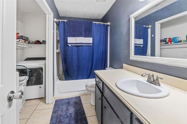 2109 N Rose Park Avenue, Sulphur, LA 70663