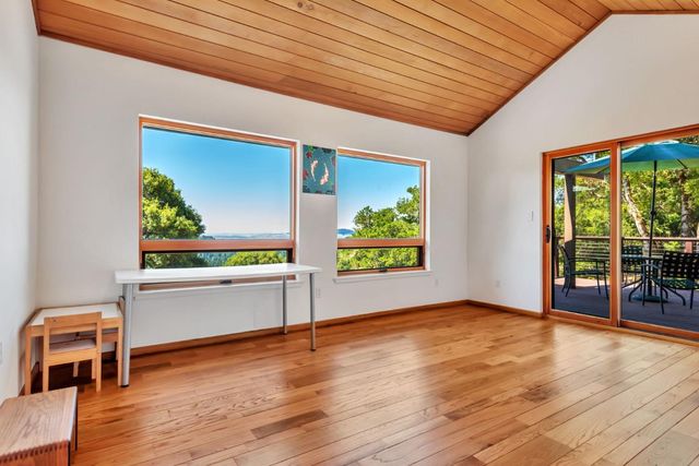 950 Oak Ridge Road, Los Gatos, CA 95033