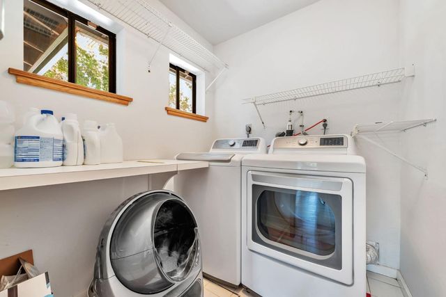 950 Oak Ridge Road, Los Gatos, CA 95033