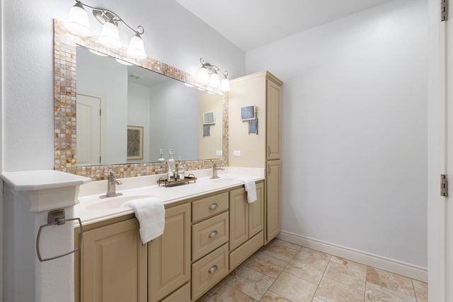 604 Caprock Canyon TRL, Georgetown, TX 78633