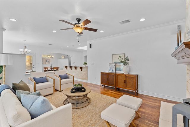 604 Caprock Canyon TRL, Georgetown, TX 78633