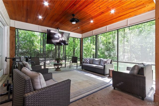 2124 Westminster, Tuscaloosa, AL 35406