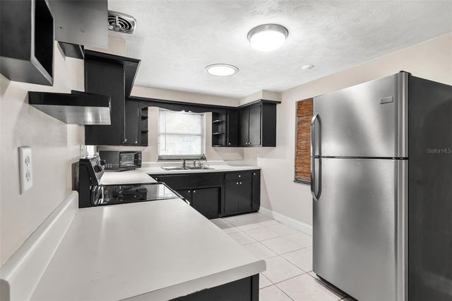 366 BAY ROAD, Mount Dora, FL 32757