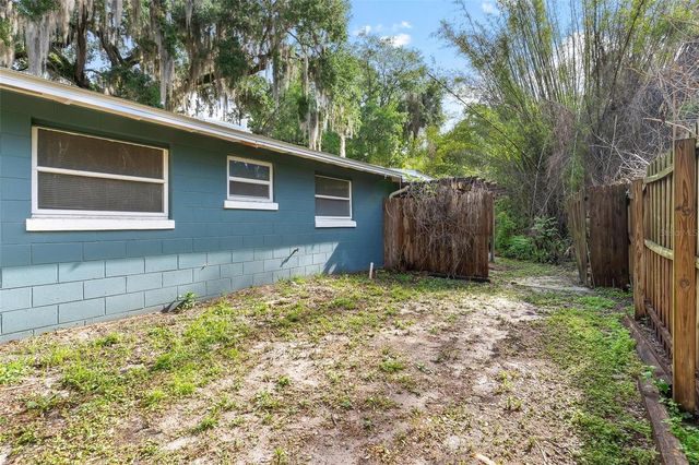 366 BAY ROAD, Mount Dora, FL 32757