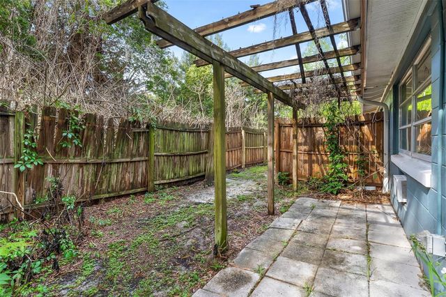 366 BAY ROAD, Mount Dora, FL 32757