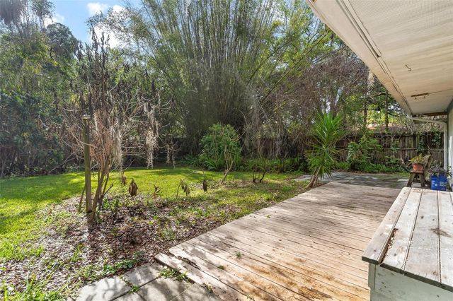 366 BAY ROAD, Mount Dora, FL 32757