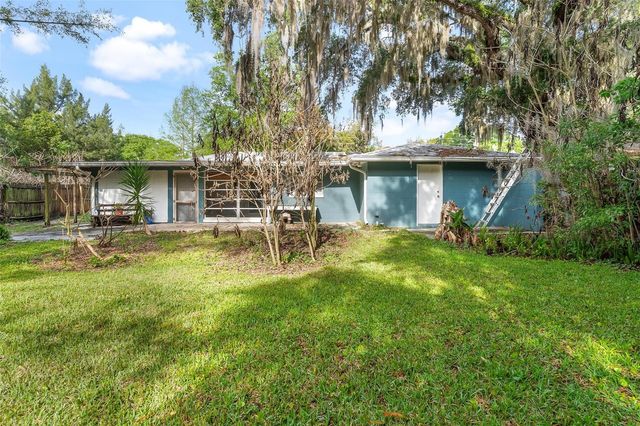 366 BAY ROAD, Mount Dora, FL 32757