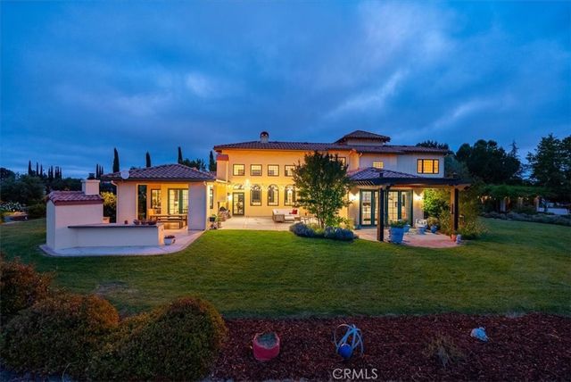 4960 Glenhill Lane, Paso Robles, CA 93446