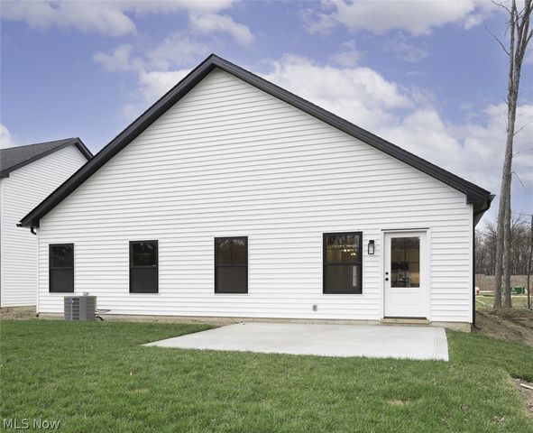 6755 Benedict Drive, Middleburg Heights, OH 44130