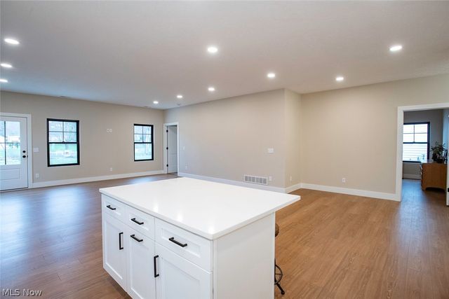 6755 Benedict Drive, Middleburg Heights, OH 44130