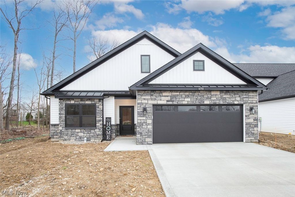6755 Benedict Drive, Middleburg Heights, OH 44130