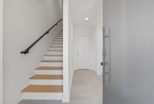 4517 Munger Avenue 101, Dallas, TX 75204