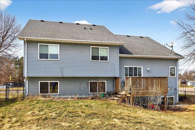 307 9th Street, Farmington, MN 55024