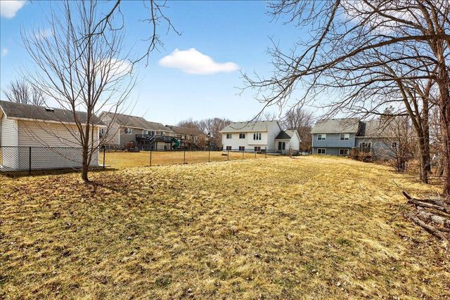 307 9th Street, Farmington, MN 55024