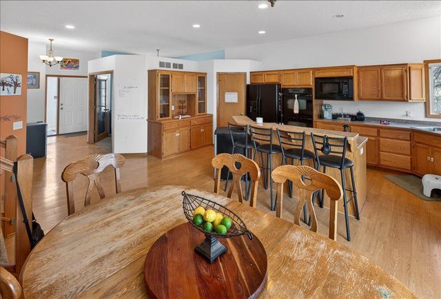 307 9th Street, Farmington, MN 55024