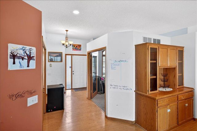 307 9th Street, Farmington, MN 55024