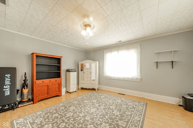 126 W 9th Street, Lapel, IN 46051