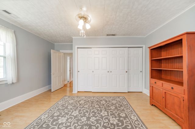 126 W 9th Street, Lapel, IN 46051