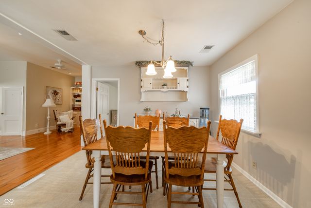 126 W 9th Street, Lapel, IN 46051