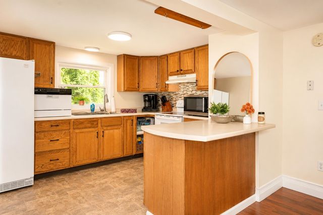 502 Concord Road, Northfield, NH 03276