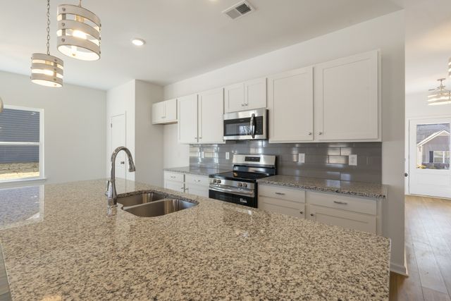 2263 Ireland Way, Clarksville, TN 37042