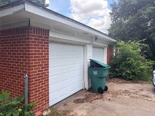 4121 Shannon Drive, Fort Worth, TX 76116