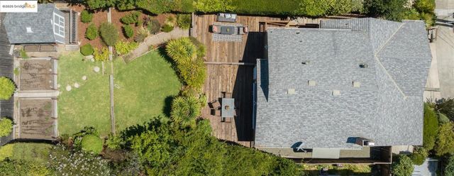 4007 Lyman Rd, Oakland, CA 94602